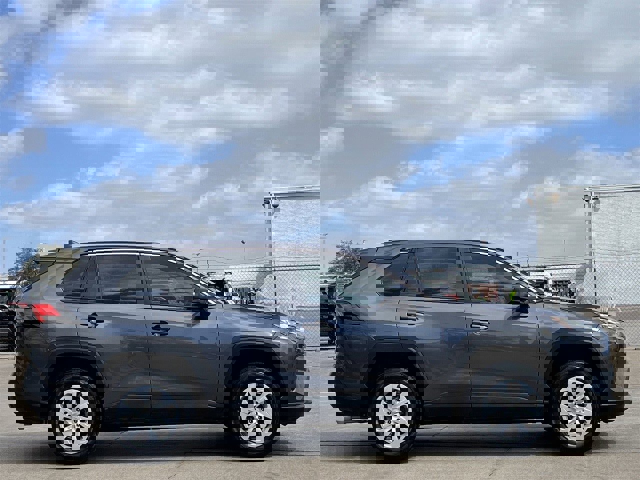 Used 2024 Toyota RAV4 LE image 3