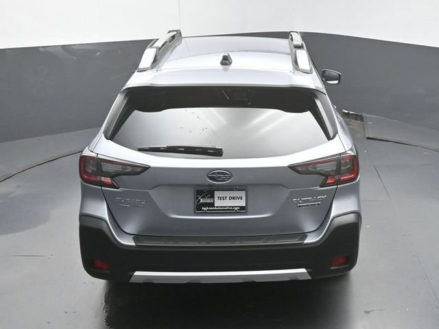 Certified 2025 Subaru Outback Touring w/ Popular Package #2 AWD/4WD image 47