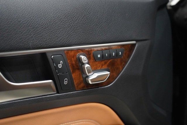 Used 2016 Mercedes-Benz E 400 4MATIC Coupe image 19