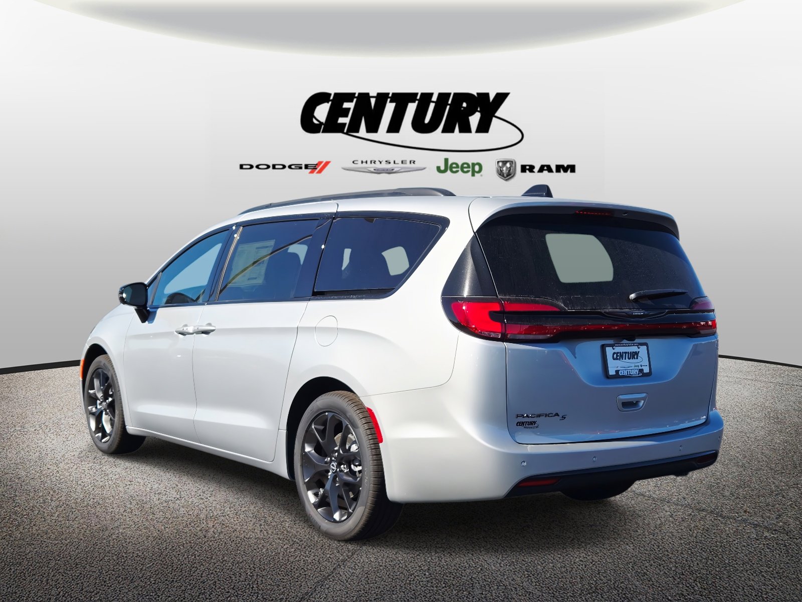 New 2026 Chrysler Pacifica Select image 5