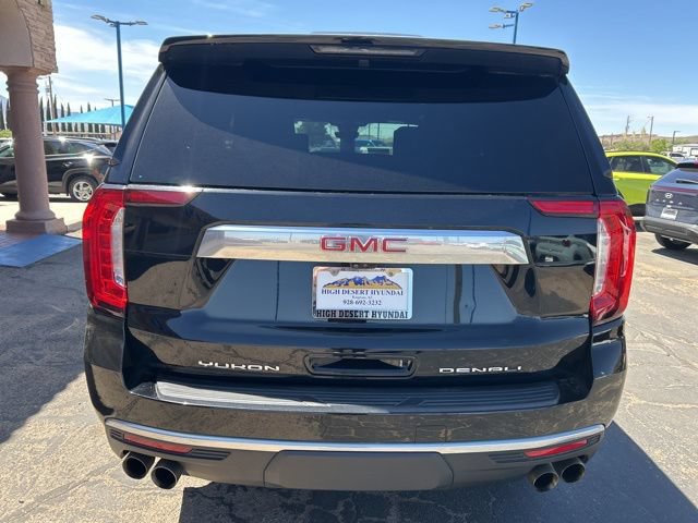 Used 2023 GMC Yukon Denali w/ Advanced Technology Package AWD/4WD image 3