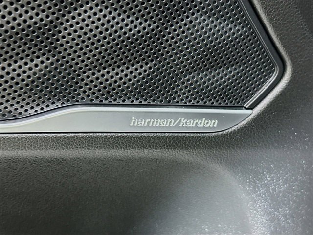 Used 2023 Hyundai Santa Fe SEL w/ Premium Package image 19