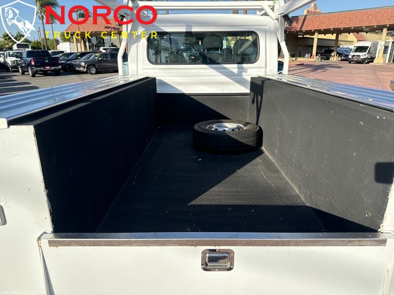 Used 2018 RAM ProMaster 3500 w/ Premium Appearance Group FWD image 10