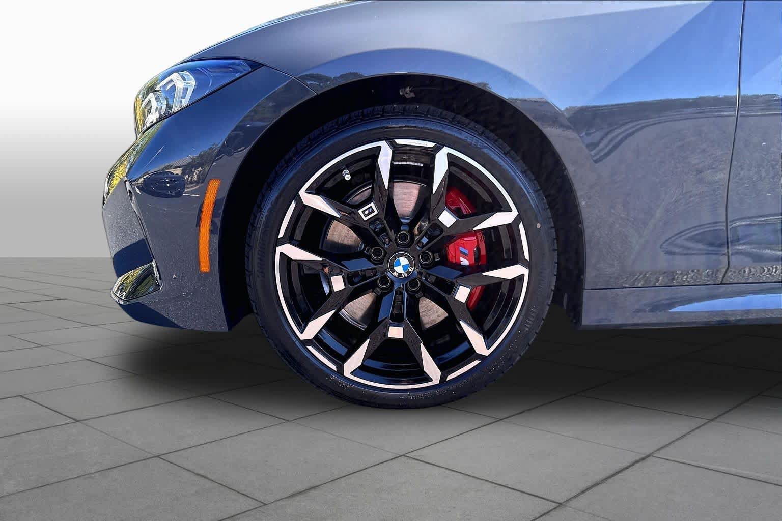 New 2026 BMW 330i Sedan w/ M Sport Package RWD image 11