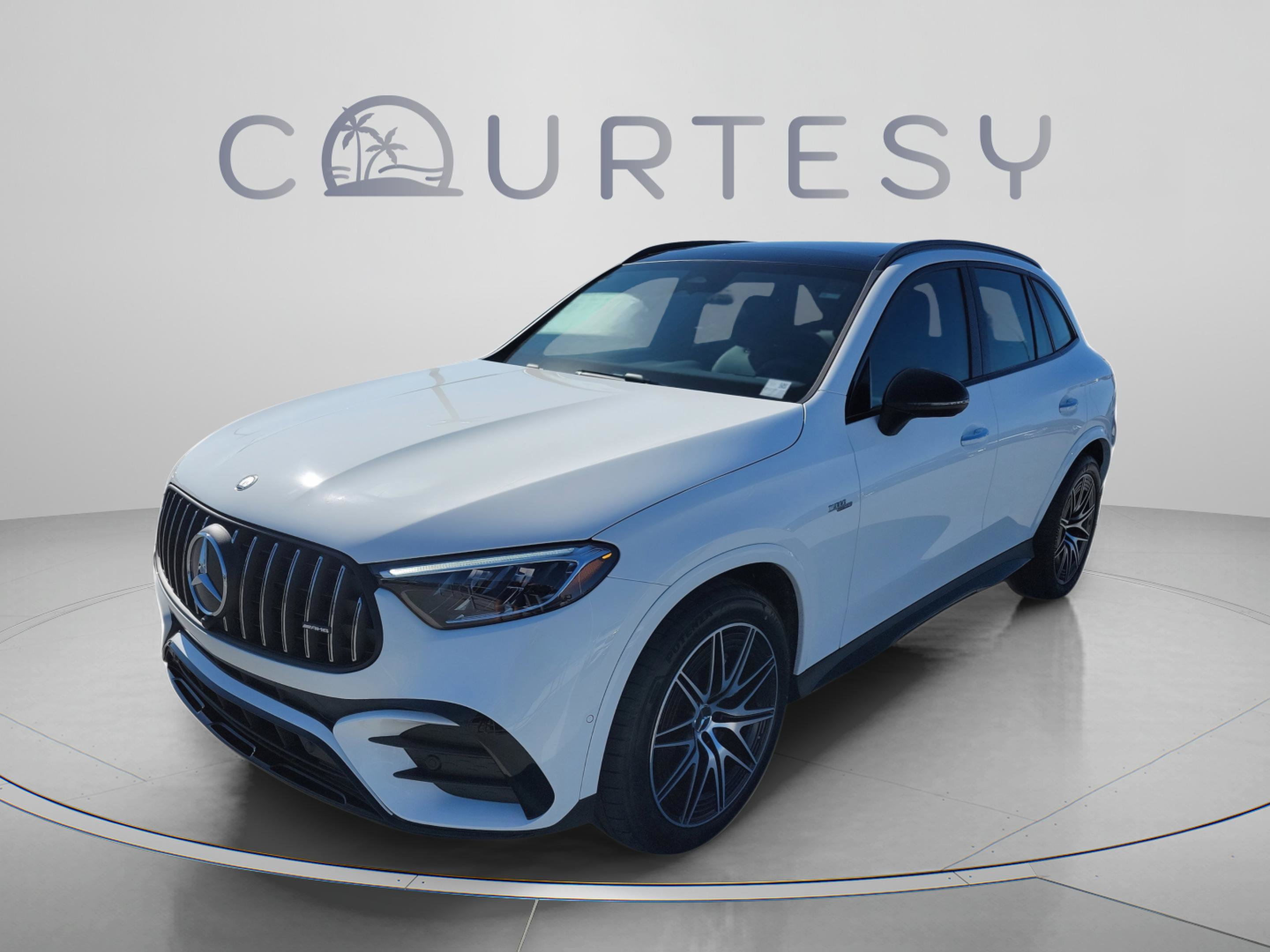 New 2026 Mercedes-Benz GLC 43 AMG 4MATIC image 1