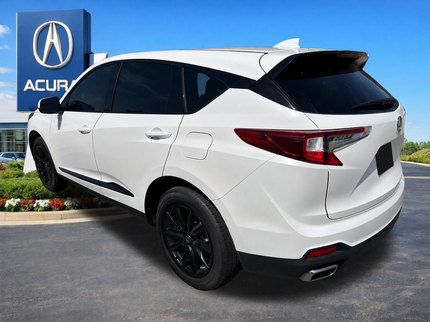 Used 2025 Acura RDX SH-AWD image 2