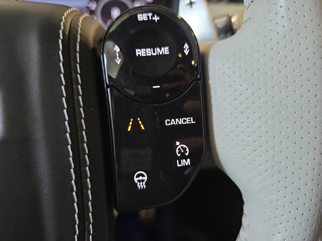 Used 2019 Land Rover Range Rover Sport SVR AWD/4WD image 19
