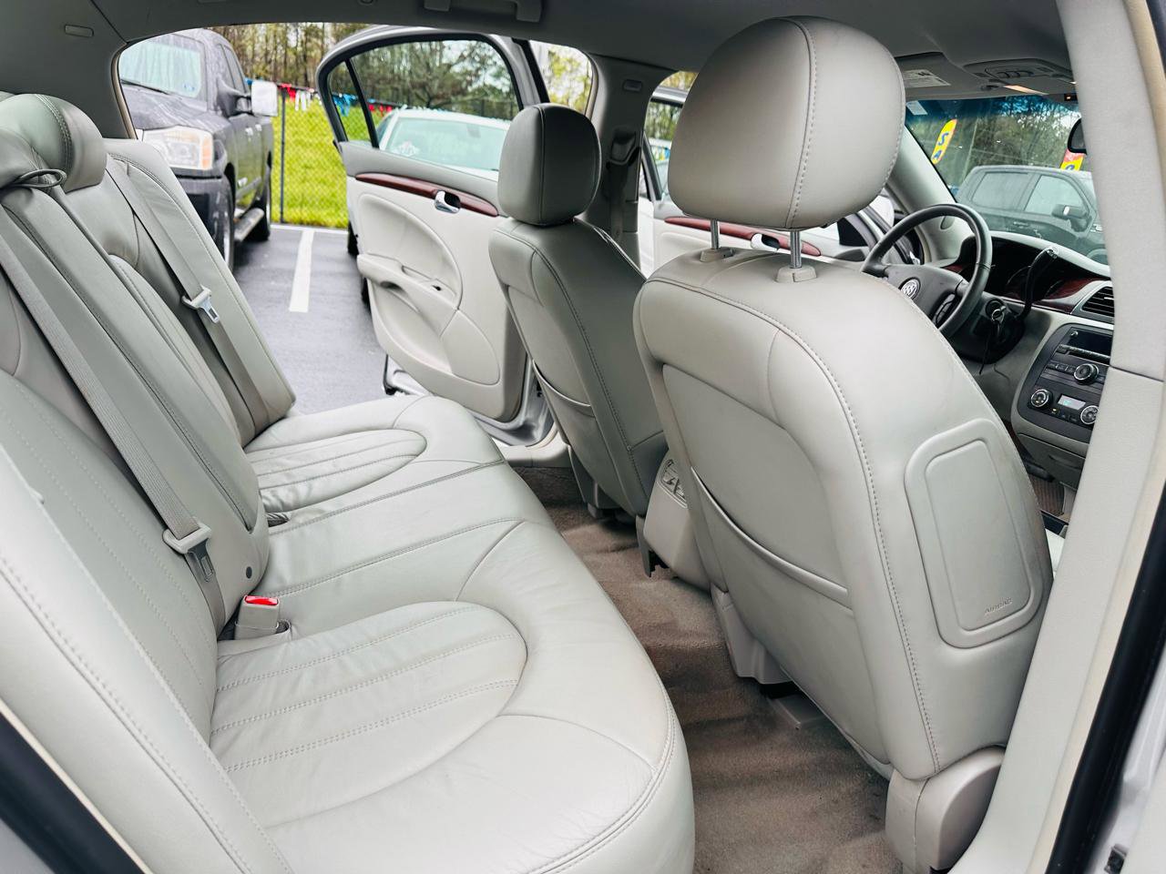 Used 2008 Buick Lucerne CXL w/ Driver Confidence Package FWD image 33