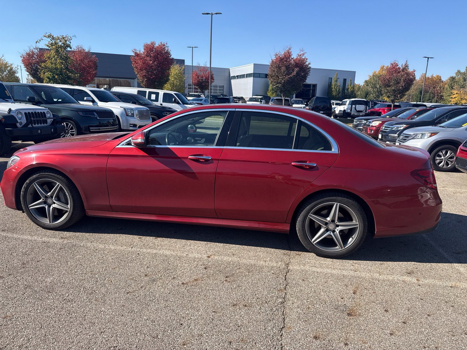 Used 2017 Mercedes-Benz E 300 4MATIC image 8