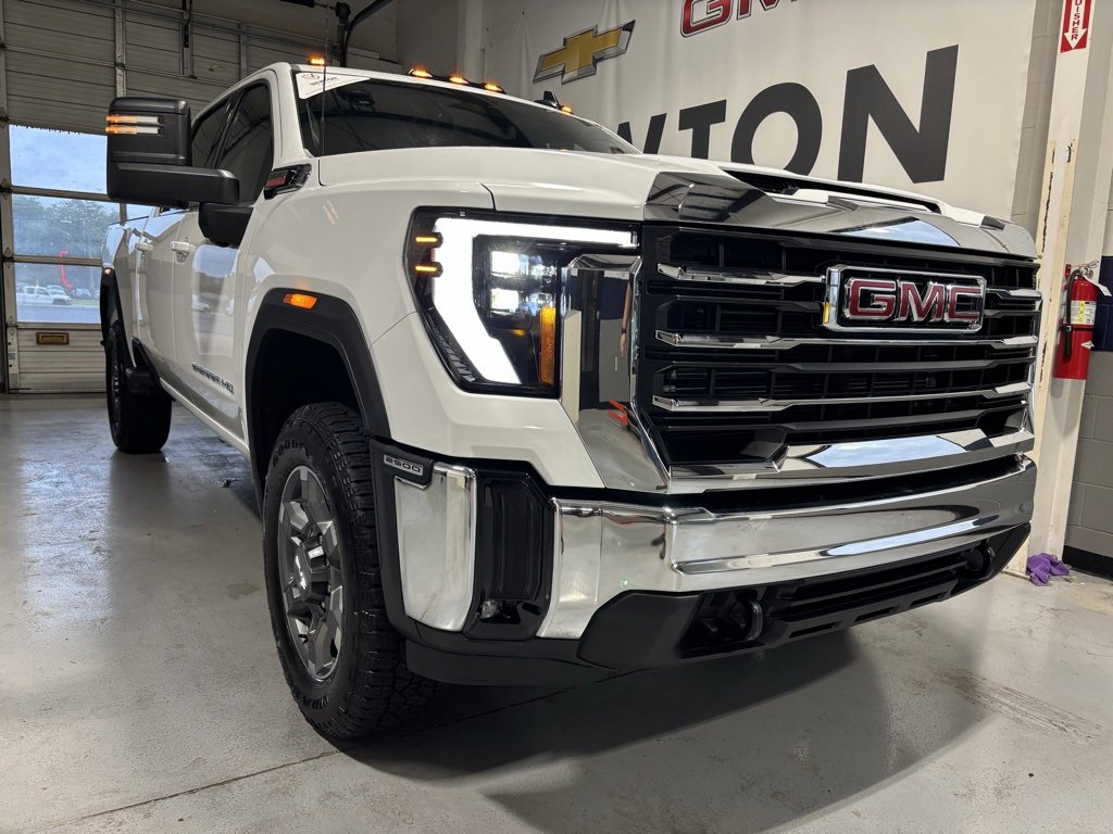 New 2025 GMC Sierra 2500 SLE w/ Preferred Package image 35