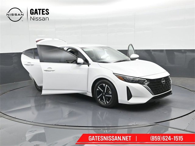 Used 2025 Nissan Sentra SV image 49