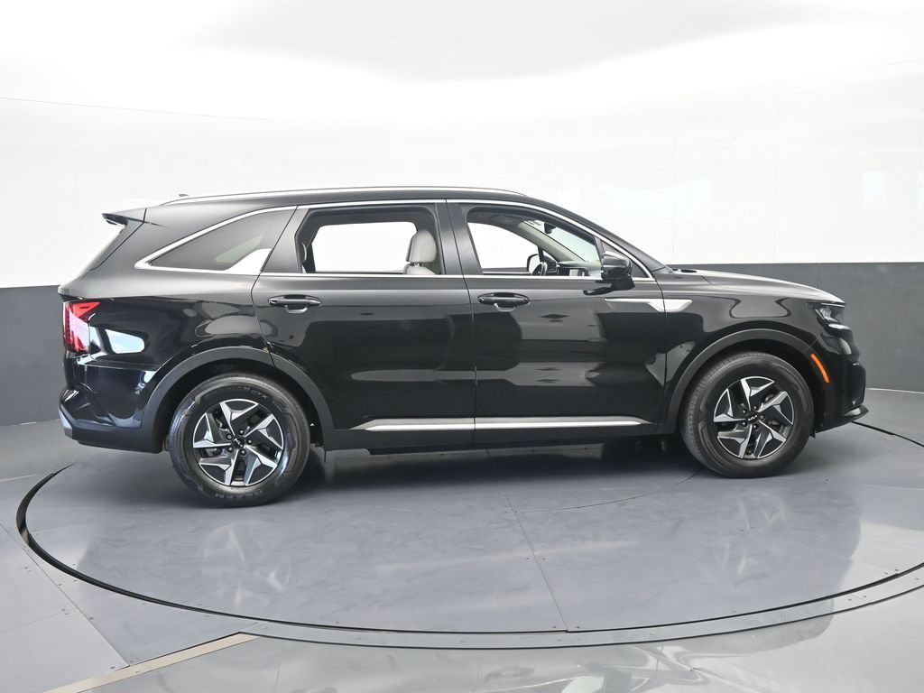 Used 2023 Kia Sorento EX FWD image 7