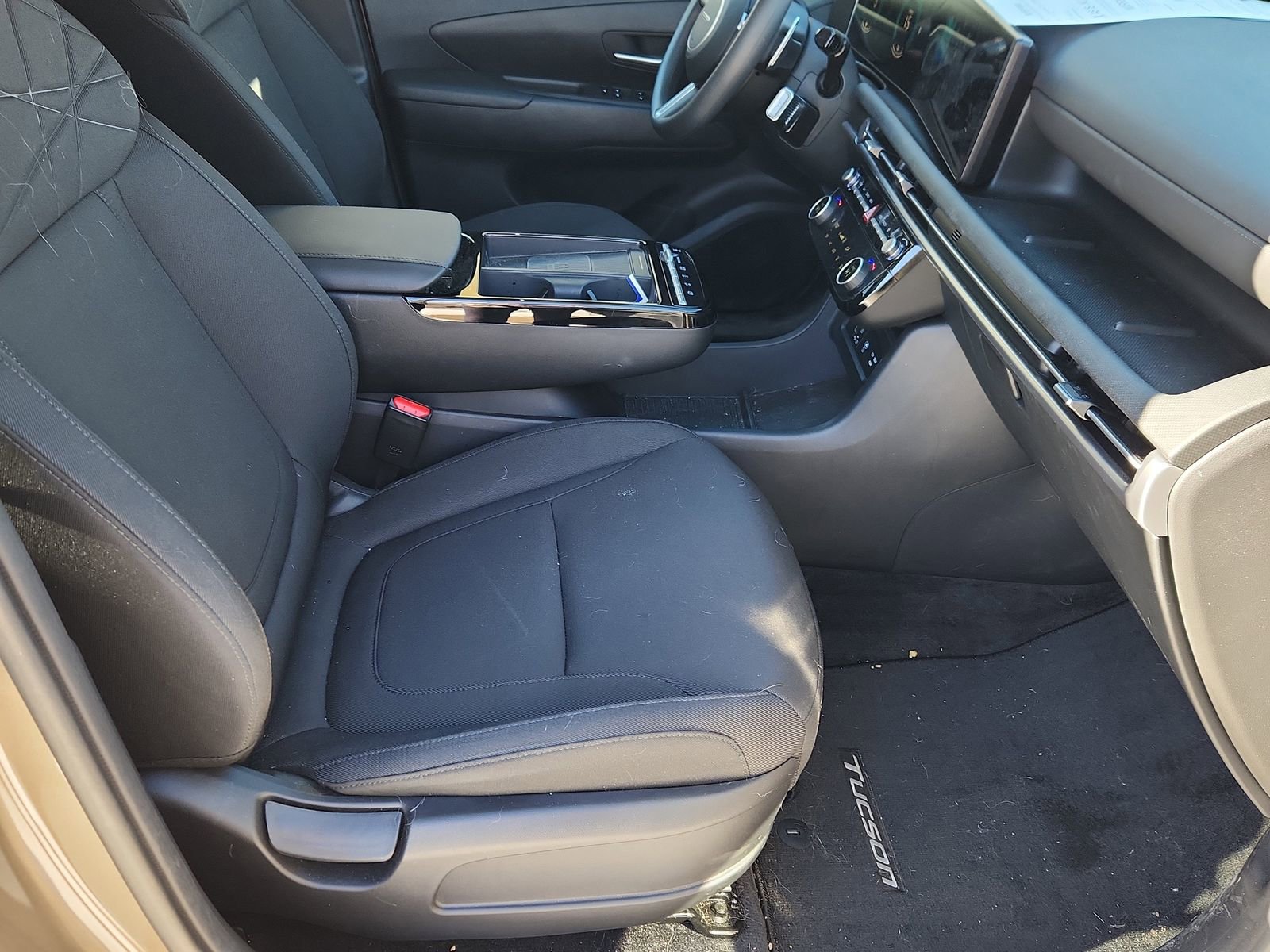 Used 2025 Hyundai Tucson SEL image 14