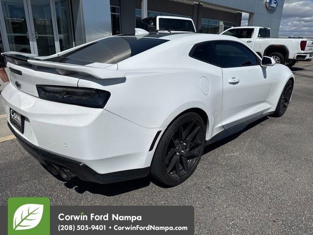 Used 2017 Chevrolet Camaro ZL1 RWD image 6