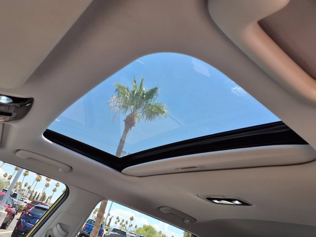 Used 2021 Kia Seltos SX w/ SX Sunroof Package AWD/4WD image 7