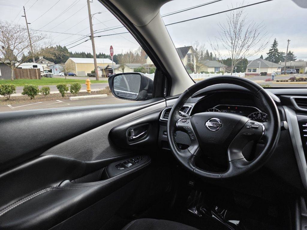 Used 2020 Nissan Murano SV image 12
