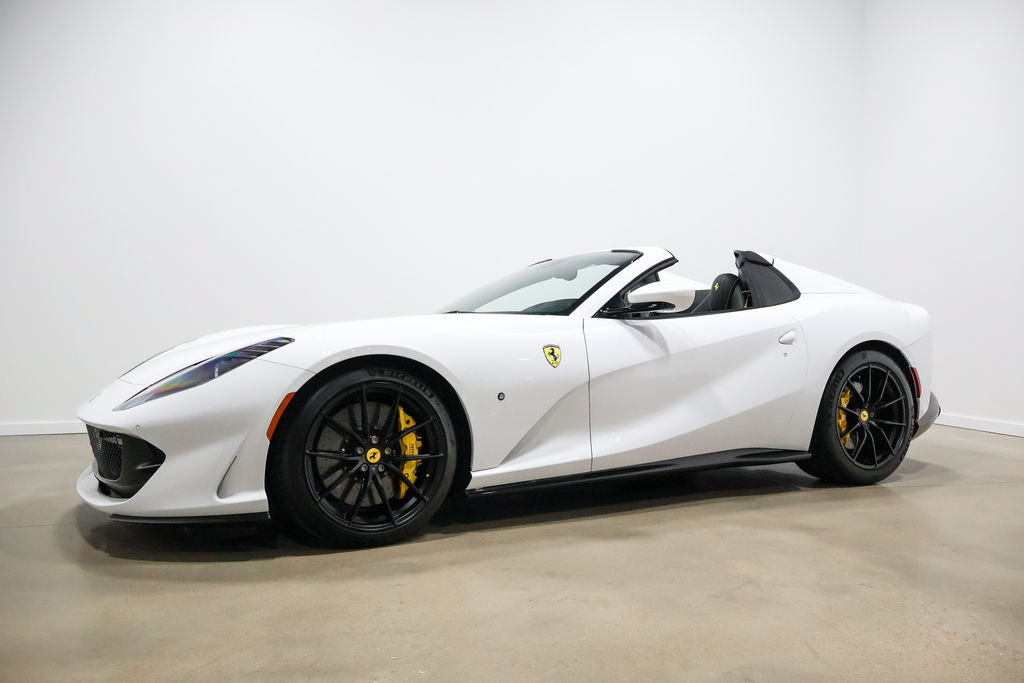 Used 2022 Ferrari 812 GTS RWD image 16