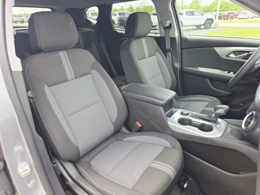 Used 2024 Chevrolet Blazer LT w/ Convenience Package FWD image 15