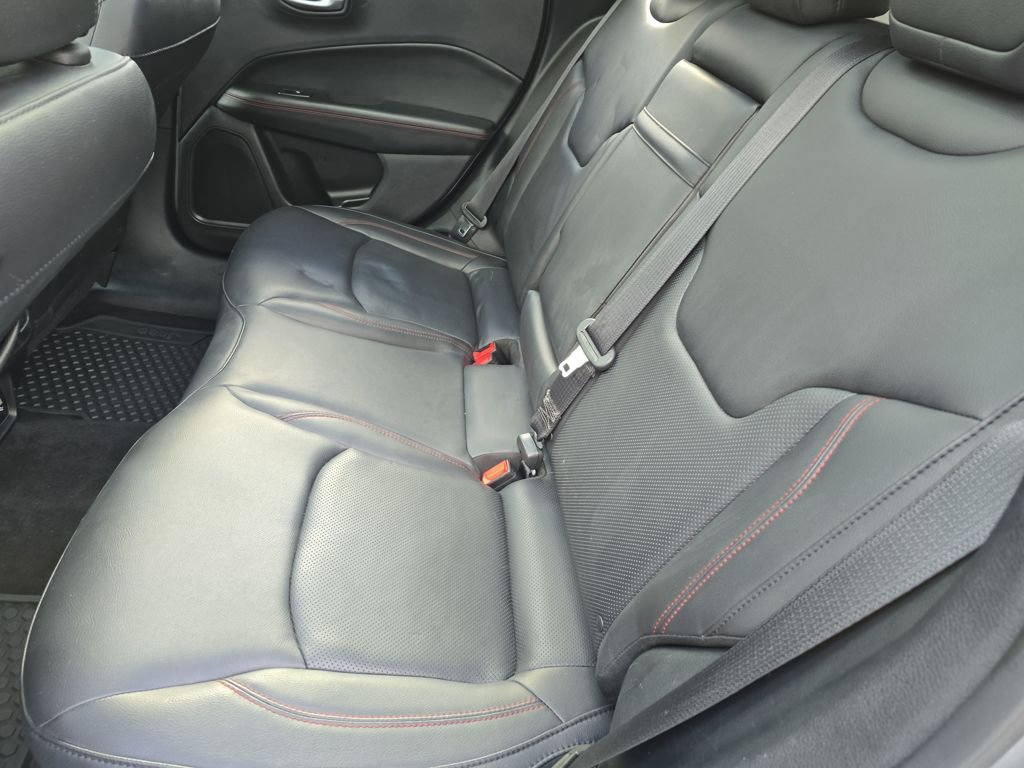 Used 2018 Jeep Compass Trailhawk w/ Leather Interior Group image 10