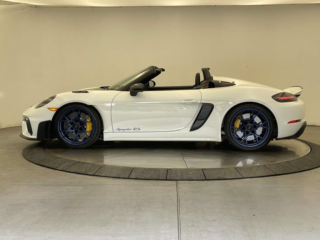 Certified 2025 Porsche 718 Boxster Spyder RS RWD image 2