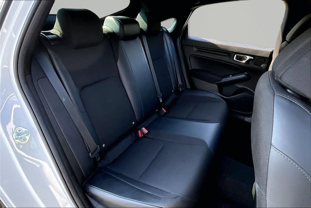 Used 2023 Honda Civic Sport image 19