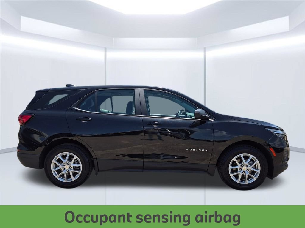 Used 2023 Chevrolet Equinox LS FWD image 8
