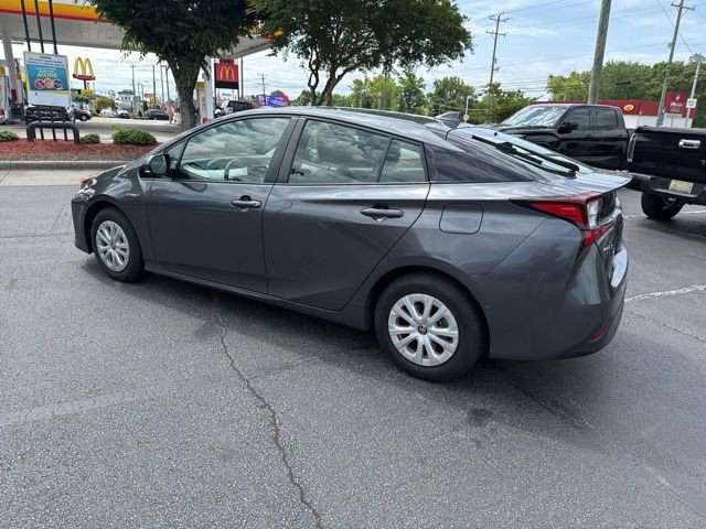 Used 2019 Toyota Prius LE FWD image 3