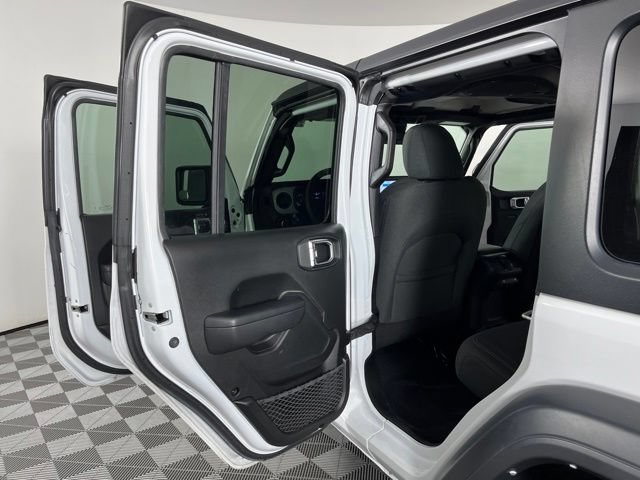 Used 2024 Jeep Wrangler Unlimited Sport AWD/4WD image 38
