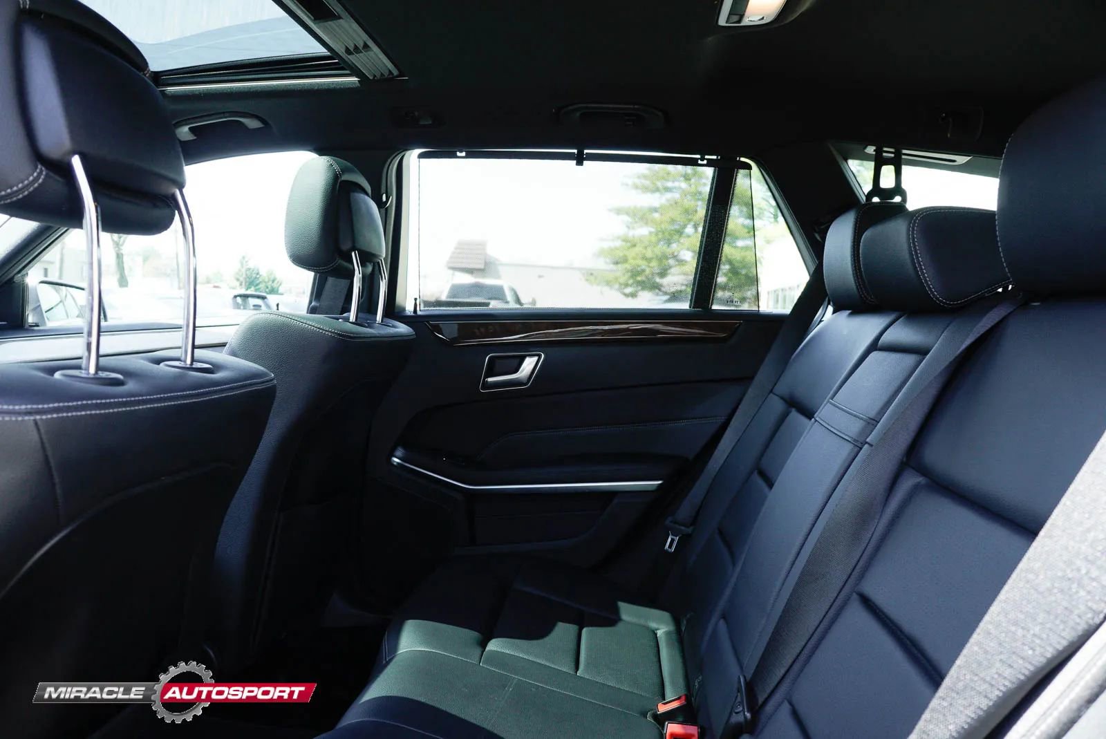 Used 2014 Mercedes-Benz E 350 4MATIC Wagon w/ Premium 1 Package image 26