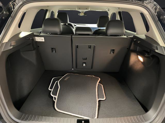 Used 2023 Volkswagen Taos SE image 13