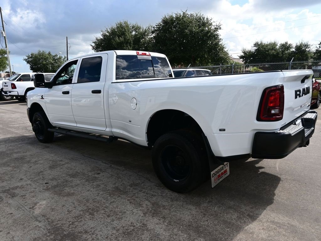 New 2026 RAM 3500 Tradesman image 15