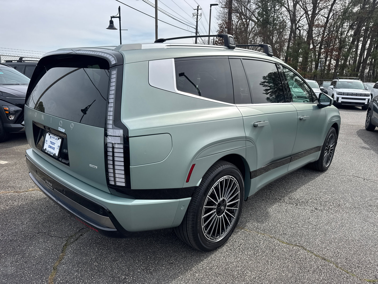 New 2026 Hyundai Ioniq 9 Calligraphy image 5