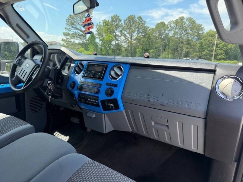 Used 2016 Ford F250 XLT w/ XLT Value Package AWD/4WD image 25