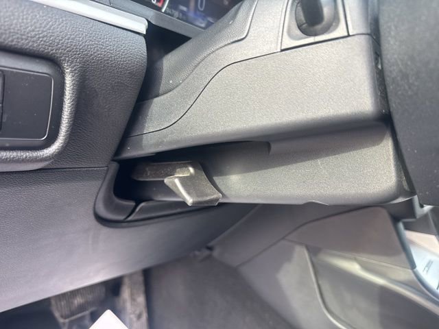 Used 2022 Ford Explorer XLT w/ Class IV Trailer Tow Package image 22