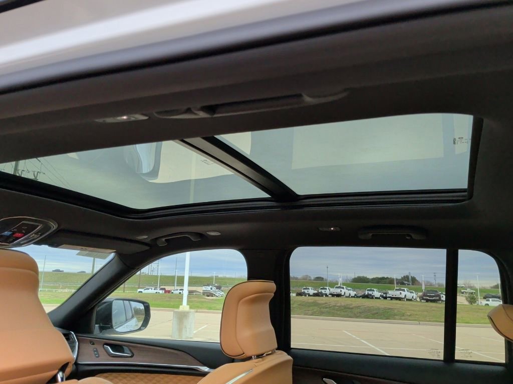 New 2025 Jeep Grand Cherokee Summit image 24