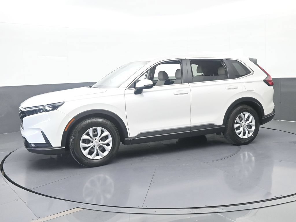 Used 2025 Honda CR-V LX image 2