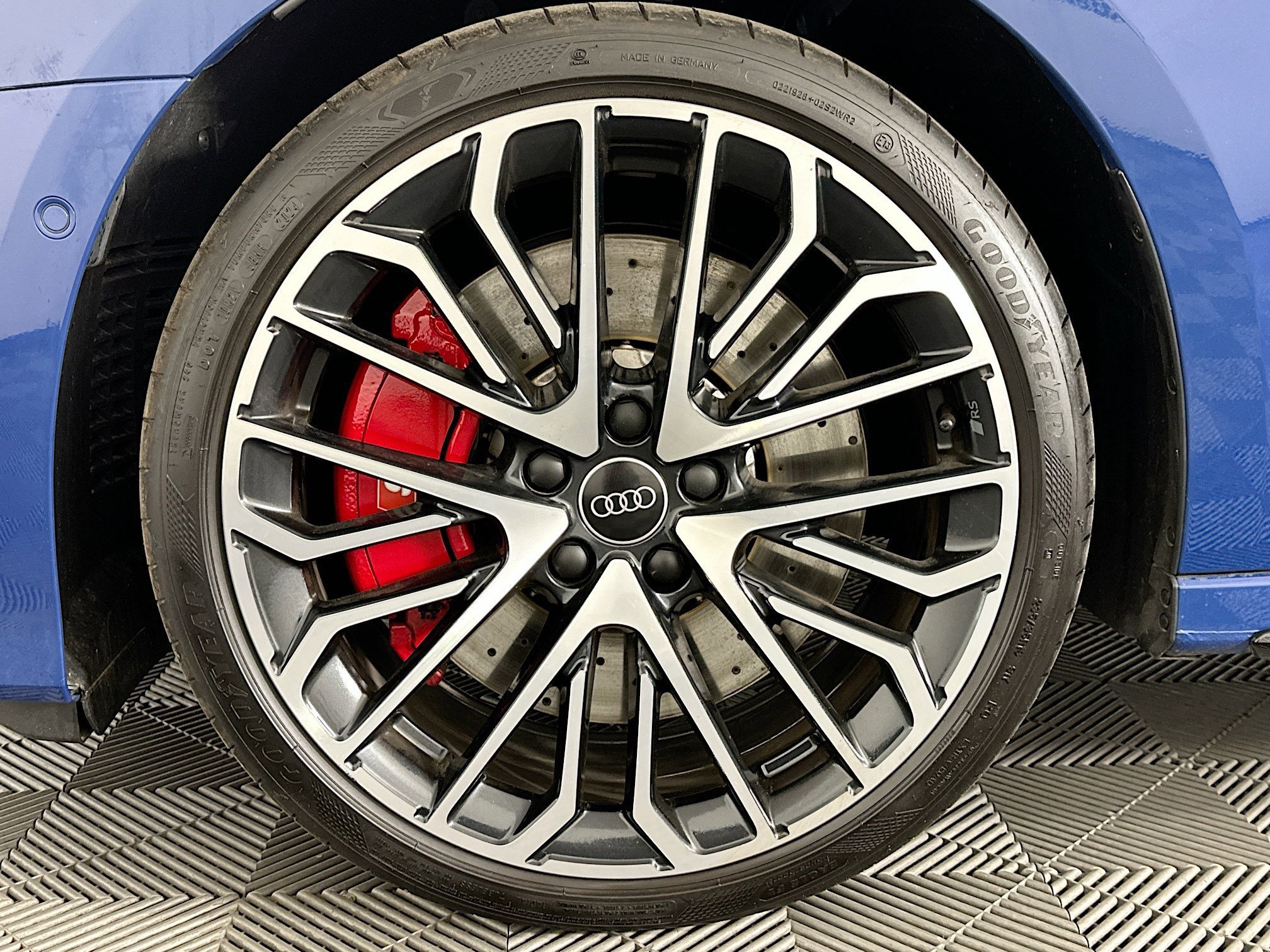 Used 2025 Audi S3 Prestige w/ Prestige Package image 35