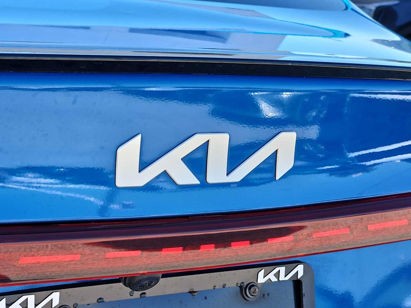 Used 2023 Kia Forte GT-Line FWD image 11
