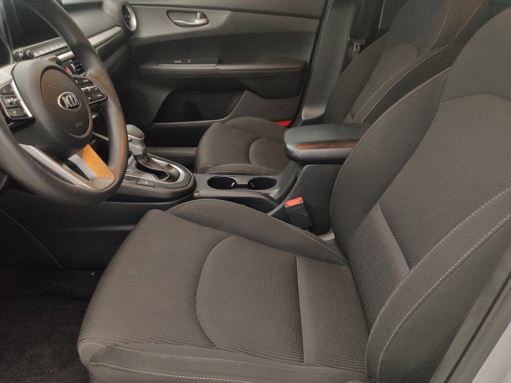 Used 2021 Kia Forte LXS image 17
