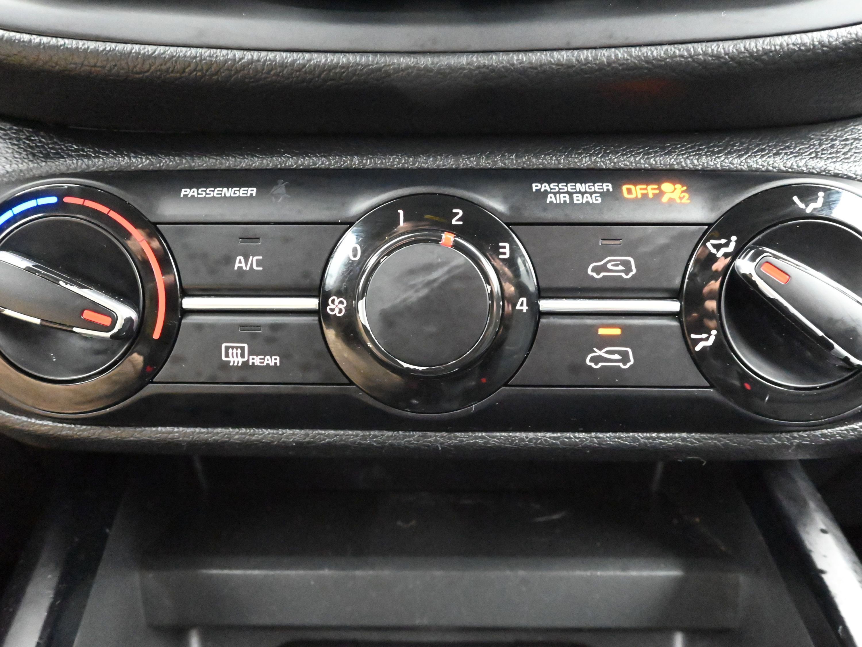 Used 2020 Kia Soul S image 17