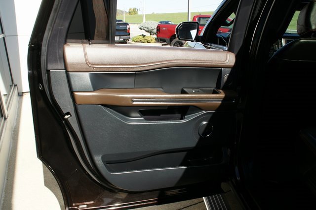 Used 2021 Ford Expedition Max King Ranch image 32