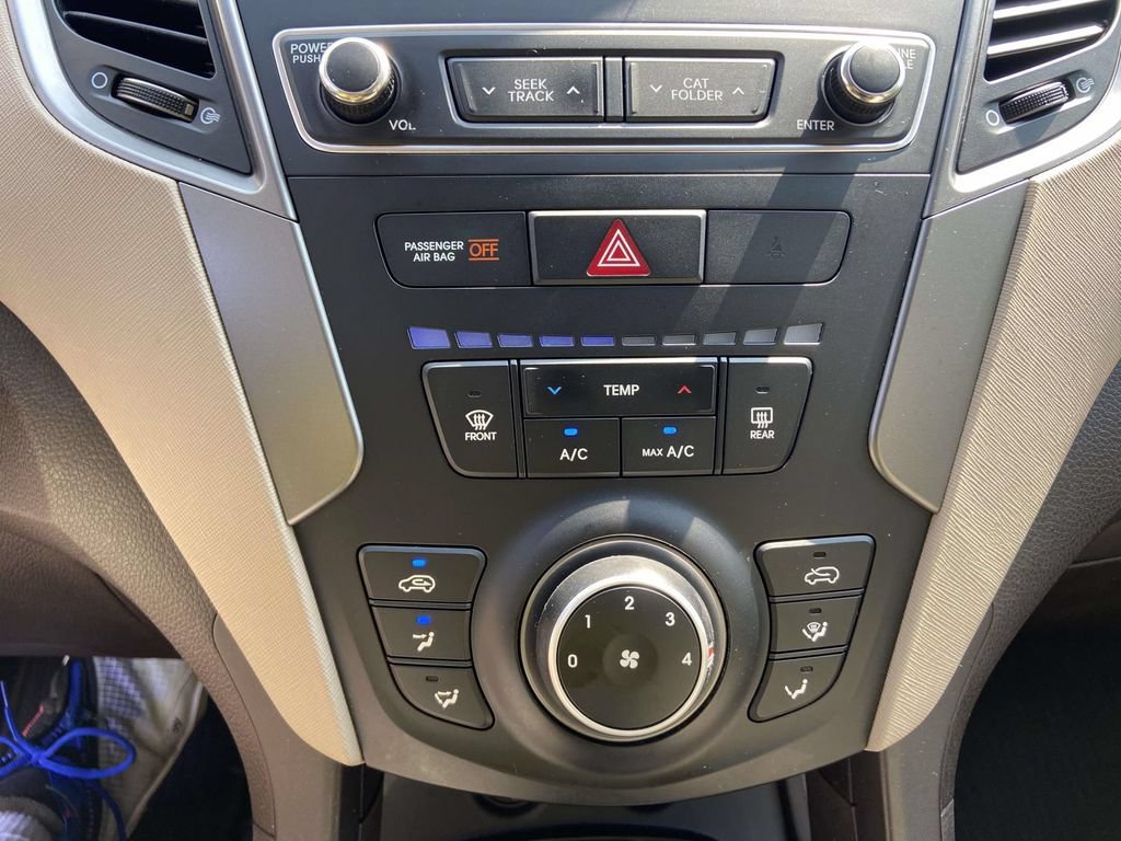 Used 2017 Hyundai Santa Fe Sport AWD/4WD image 22