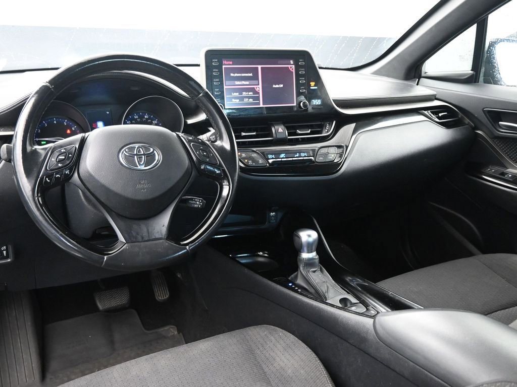 Used 2019 Toyota C-HR image 26