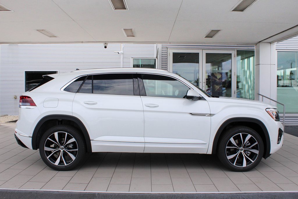New 2025 Volkswagen Atlas Cross Sport SEL Premium R-Line image 42
