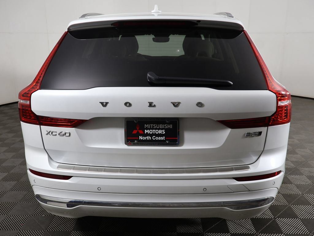 Used 2023 Volvo XC60 B5 Plus w/ Protection Package Premier AWD/4WD image 14