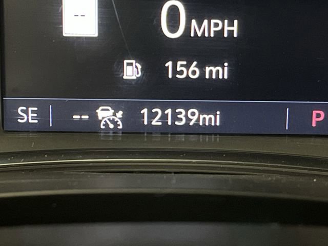 Used 2023 Chevrolet Traverse RS image 6