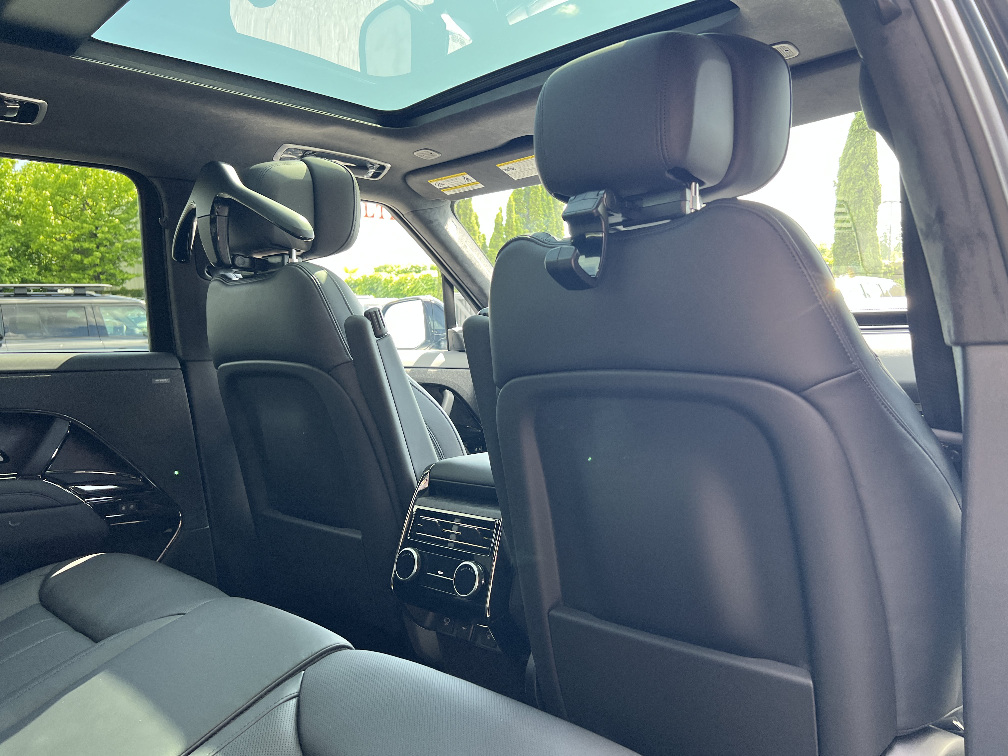 New 2025 Land Rover Range Rover Sport Autobiography AWD/4WD image 14