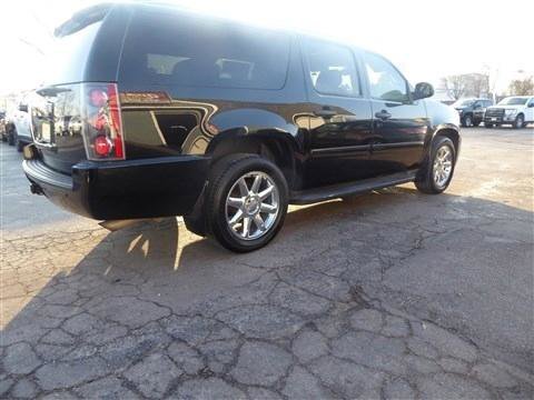 Used 2014 GMC Yukon XL Denali image 6
