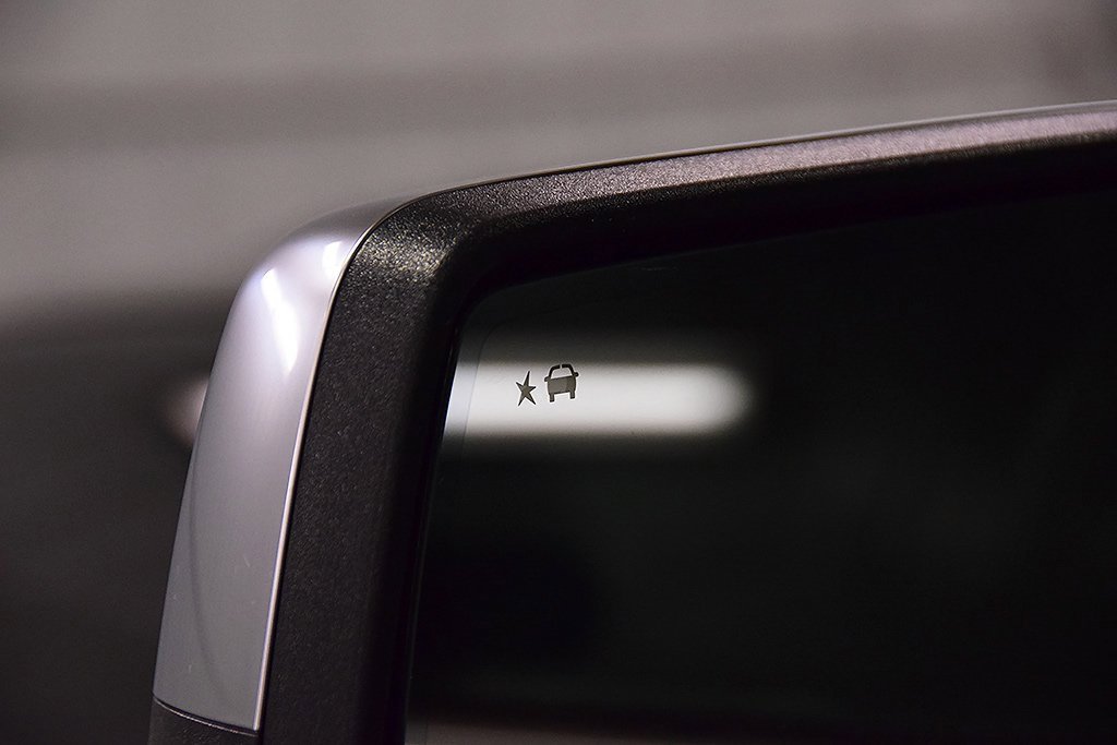 Used 2024 Chevrolet Silverado 1500 High Country w/ Z71 Off-Road Package image 14