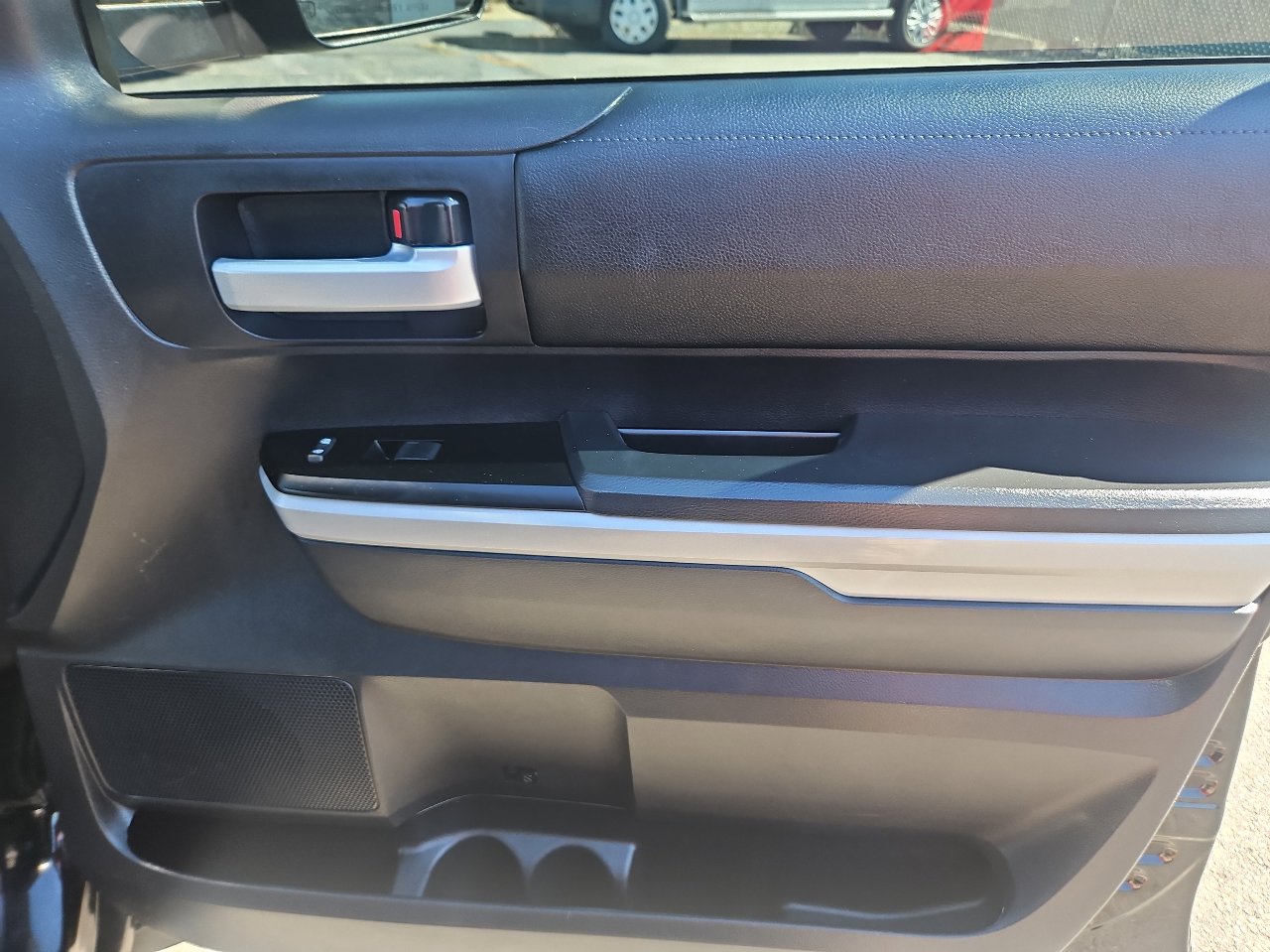 Used 2020 Toyota Tundra SR5 image 19